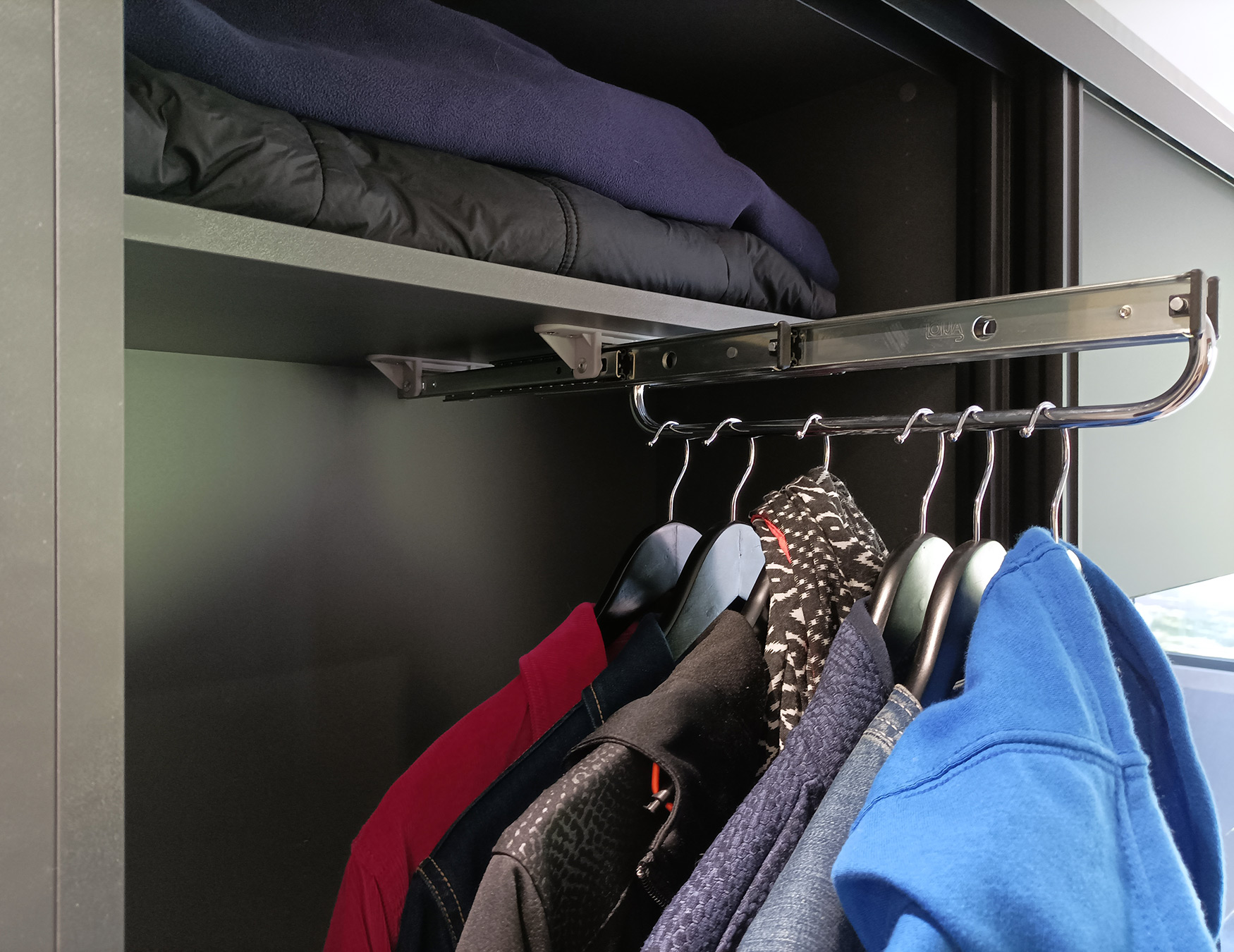 Le placard de la famille L.